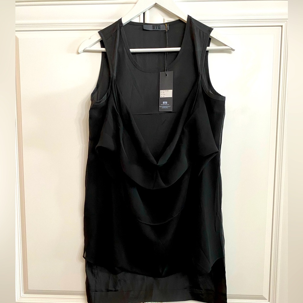 NWT ETU Women’s Size Large Black Sleeveless Blouse Draped Attached Chiffon Scarf